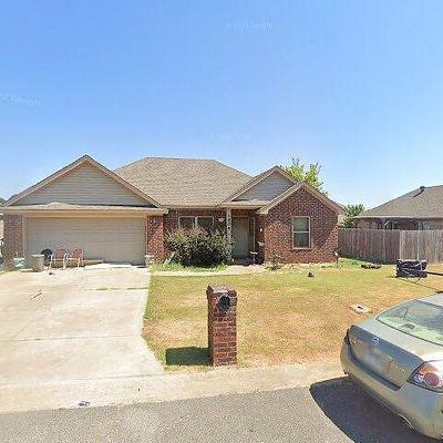 1608 Palm Springs Dr, Searcy, AR 72143