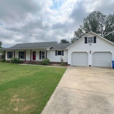 16214 W Glenn Valley Dr, Athens, AL 35611