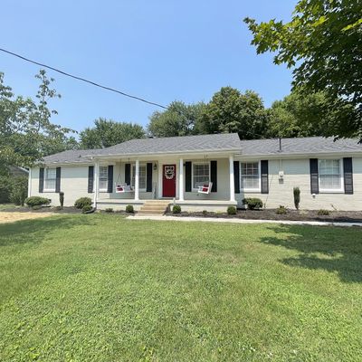 145 Oaks Dr, Gallatin, TN 37066