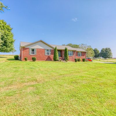 145 Moore St, Orlinda, TN 37141