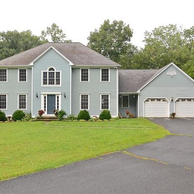 19 Saddle Ridge Rd, Newtown, CT 06470