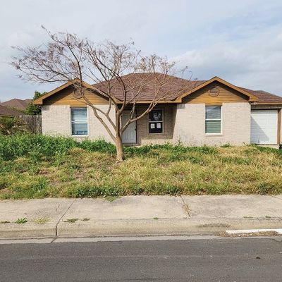 1904 Azalea St, Mission, TX 78573