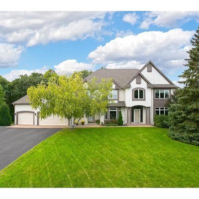 19192 Poplar Cir, Eden Prairie, MN 55347