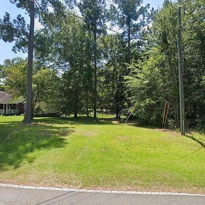 192 Stewart Dr Nw, Milledgeville, GA 31061