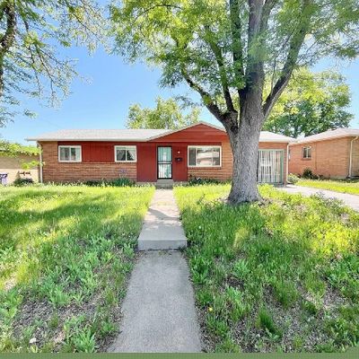 1956 S Newton St, Denver, CO 80219