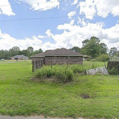 2 Biscayne Sq, Hattiesburg, MS 39401