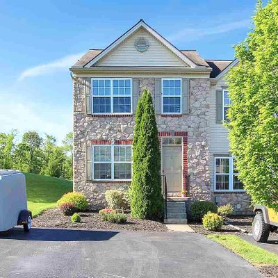 20 Buttonwood Ln, York, PA 17406