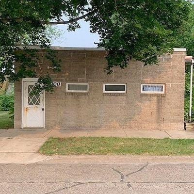 200 N Jackson St, Anamosa, IA 52205