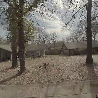 2007 Hutto St, Conway, AR 72032