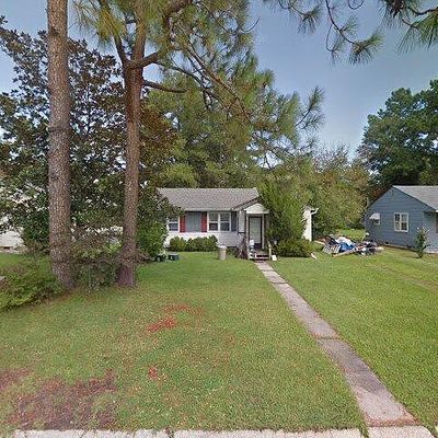 2008 Henderson Ave, New Bern, NC 28560