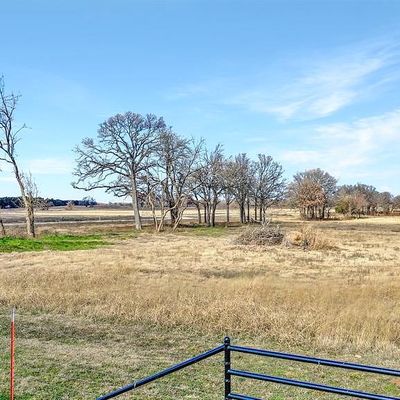 2026 Sundance Rd, Whitesboro, TX 76273