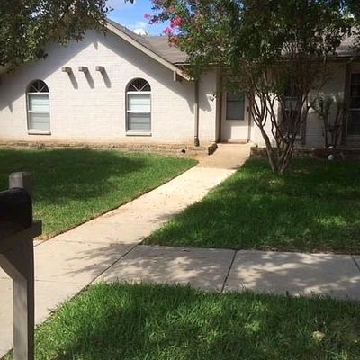 2045 E Peters Colony Rd, Carrollton, TX 75007