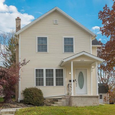 206 4 Th St, Olyphant, PA 18447