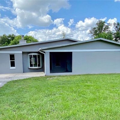 207 E Holly Dr, Orange City, FL 32763