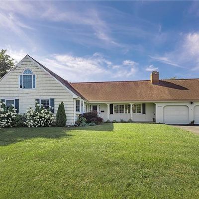 17 Cromwell Ct, Old Saybrook, CT 06475