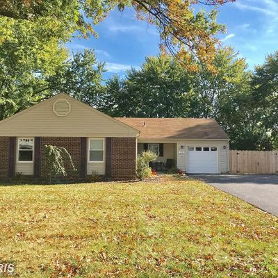17321 Hughes Rd, Poolesville, MD 20837