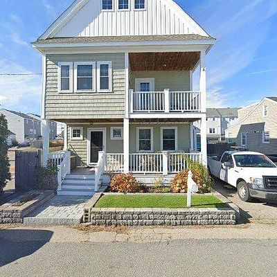 18 Harris Ave, Hampton, NH 03842