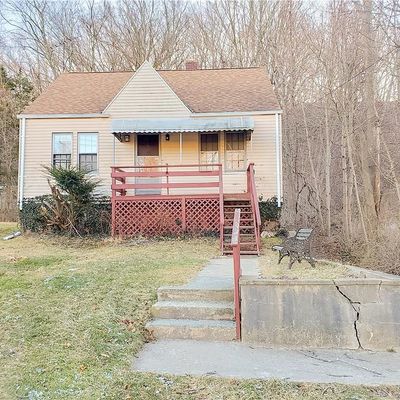 183 Laurel St, East Haven, CT 06512