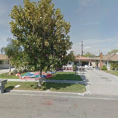 2303 E Fountain Way, Fresno, CA 93726