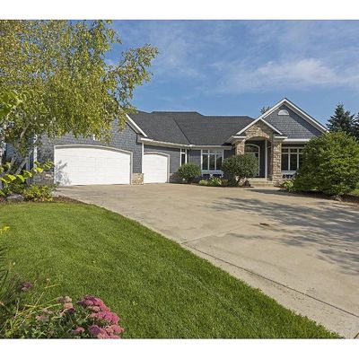 2315 Gold Pt, Victoria, MN 55386