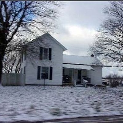 238 Maple Rd, Quincy, MI 49082