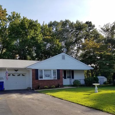 24 Primrose Ct, Toms River, NJ 08755