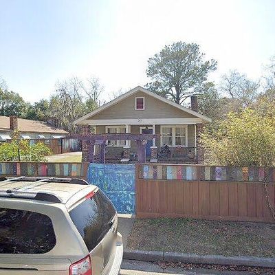 2411 Larkin Ave, Savannah, GA 31404