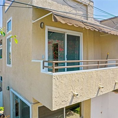 2412 Rockefeller Ln, Redondo Beach, CA 90278