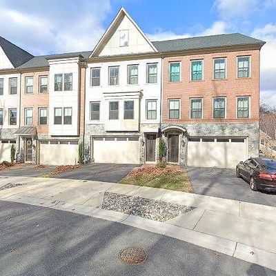 242 Caulfield Ln, Gaithersburg, MD 20878