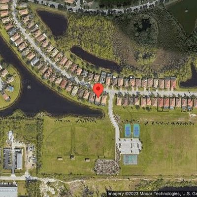 2504 Keystone Lake Dr, Cape Coral, FL 33909