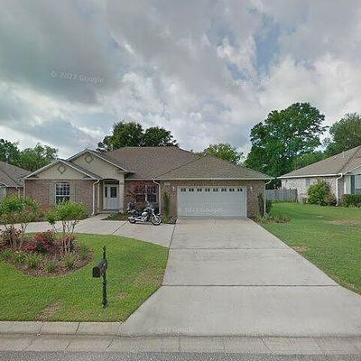 2513 Marple Way, Cantonment, FL 32533