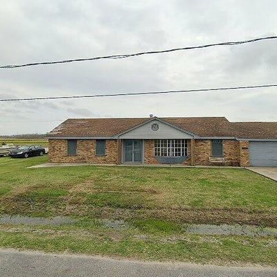 208 Karen Dr, Lockport, LA 70374