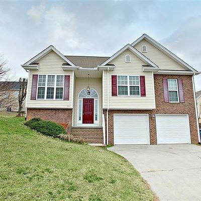 210 18 Th Ave Se, Hickory, NC 28602