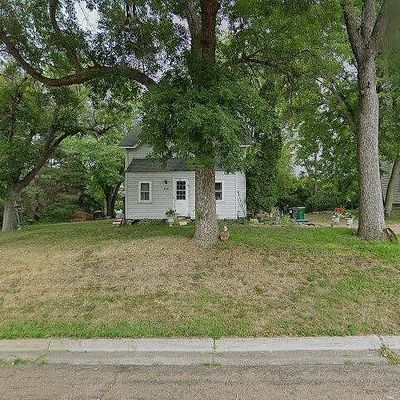 210 1 St St Nw, Young America, MN 55397