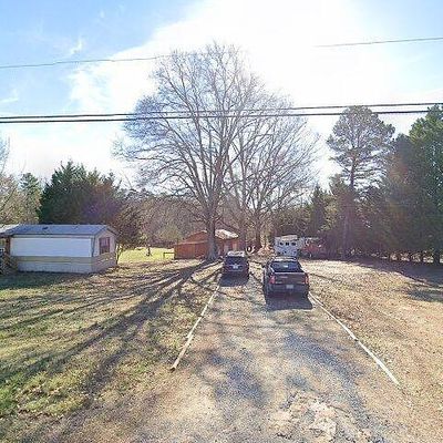 219 Whippoorwill Ln, Mount Holly, NC 28120