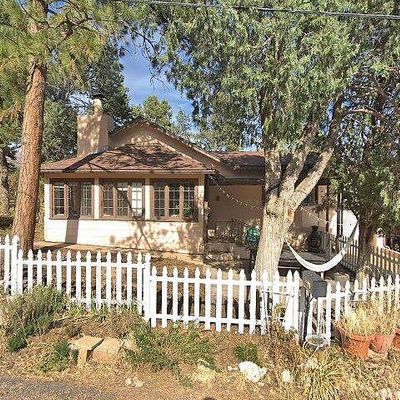 220 Duncan Ave, Manitou Springs, CO 80829