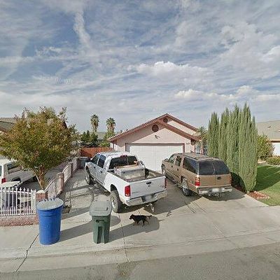 2219 16 Th Pl, Delano, CA 93215