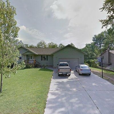 222 Park Rd, Staples, MN 56479