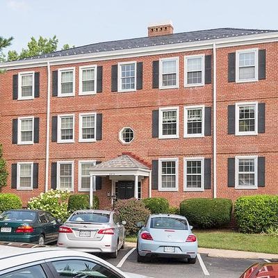 2874 S Abingdon St, Arlington, VA 22206