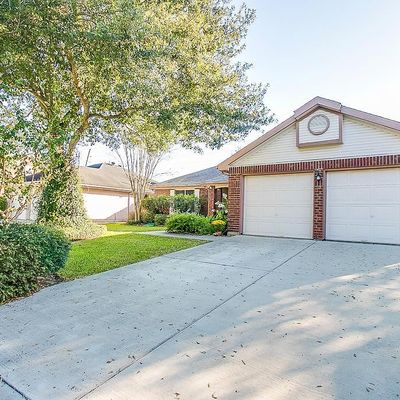 2923 Bentley Ct, Pearland, TX 77584