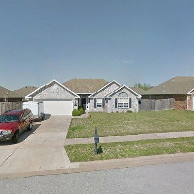 2955 N Hay Meadows Ave, Fayetteville, AR 72704