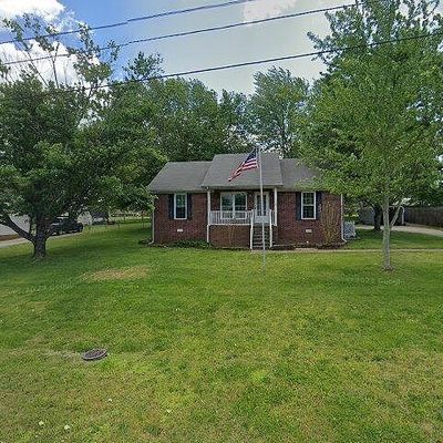 301 Hunter St, Portland, TN 37148