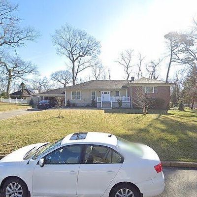 303 Lexington Ave, Toms River, NJ 08753