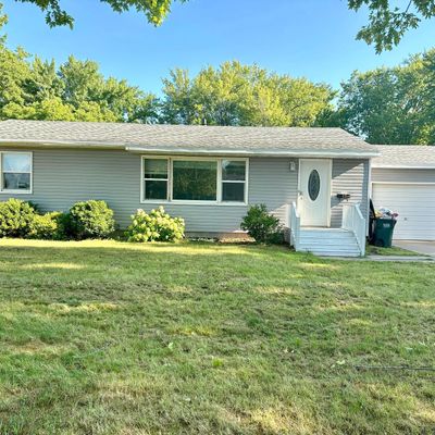 305 E Cook St, Redwood Falls, MN 56283