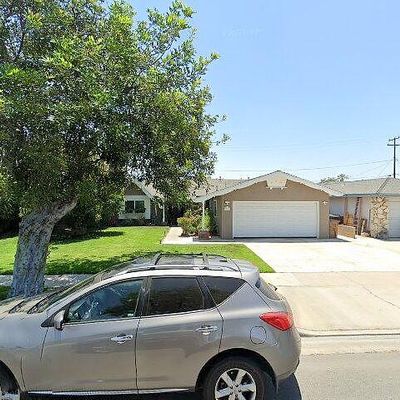 3062 W Teranimar Dr, Anaheim, CA 92804