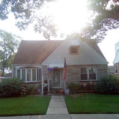 3133 Sarah St, Franklin Park, IL 60131