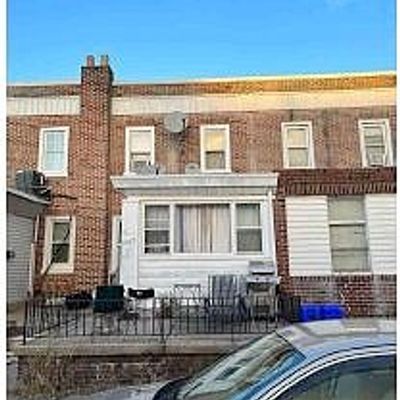 2557 S Massey St, Philadelphia, PA 19142