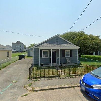 26 Perry St, South Dartmouth, MA 02748