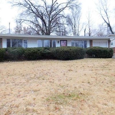 2660 Derby Pl, Florissant, MO 63033