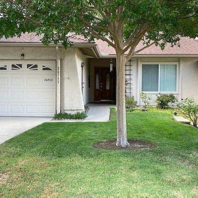 26733 Winsome Cir, Newhall, CA 91321